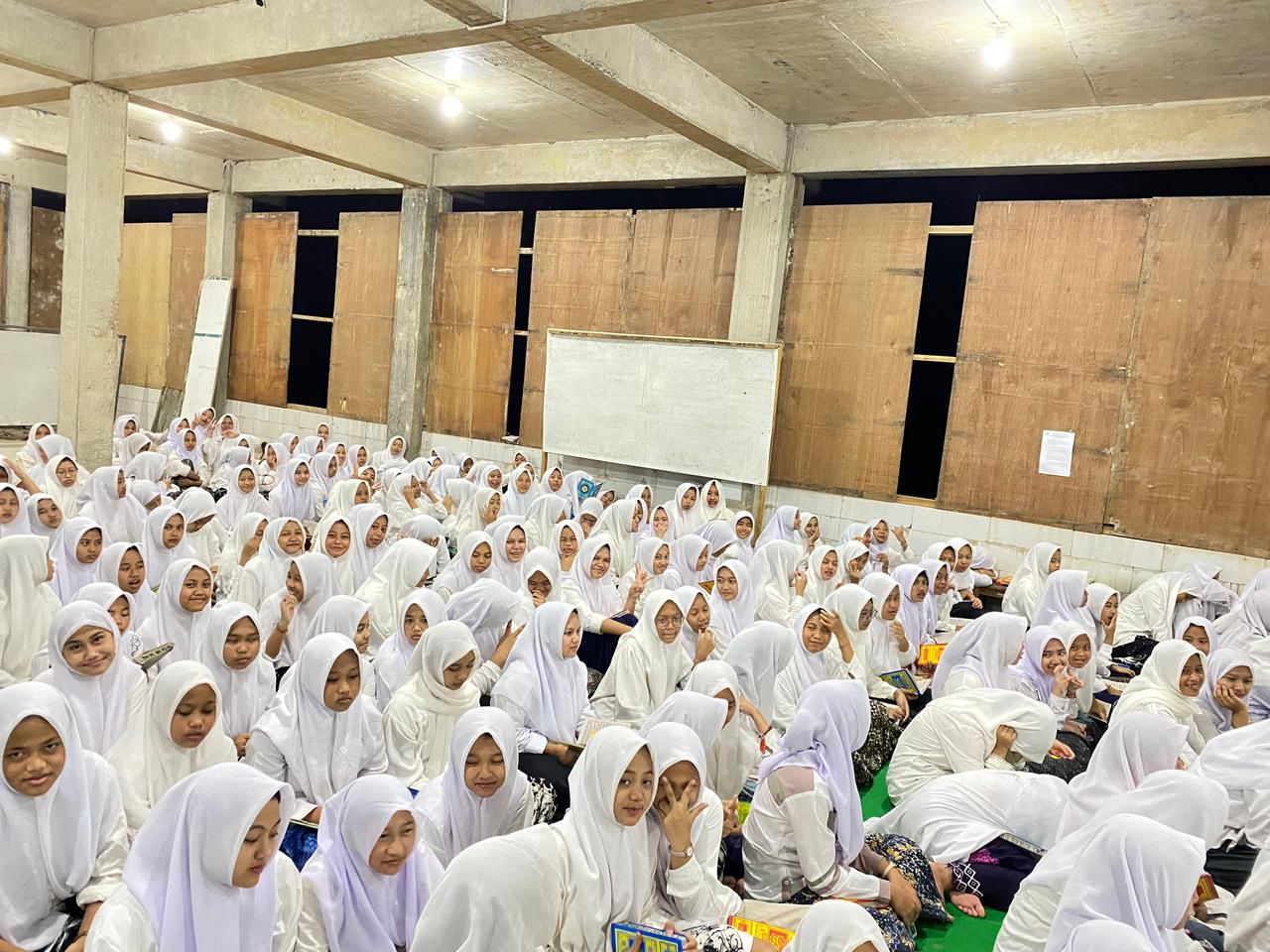 kegiatan malam jumat